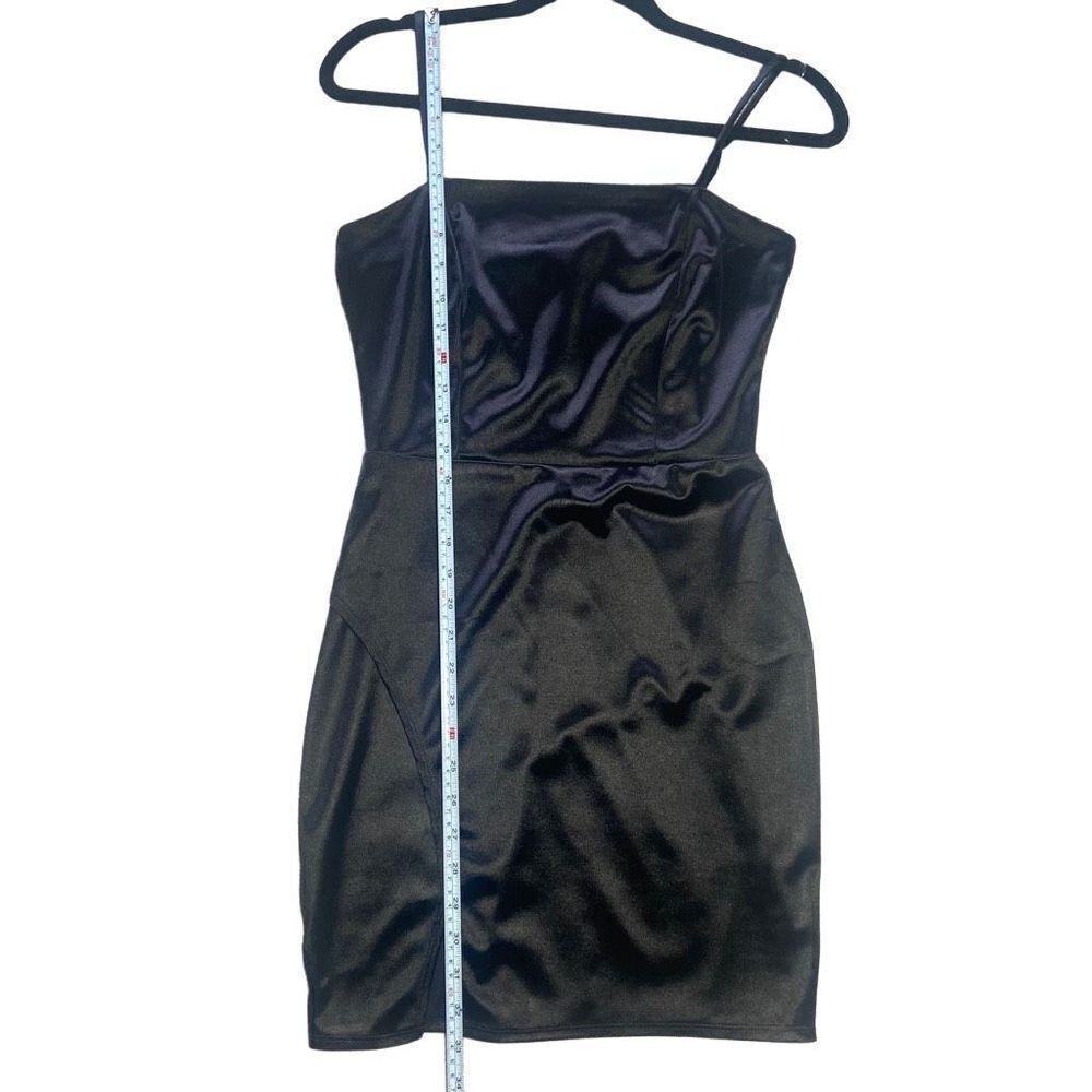 ❤️ Better Be Little Black Dress Women’s Size Medium NWT - Picture 9 of 9